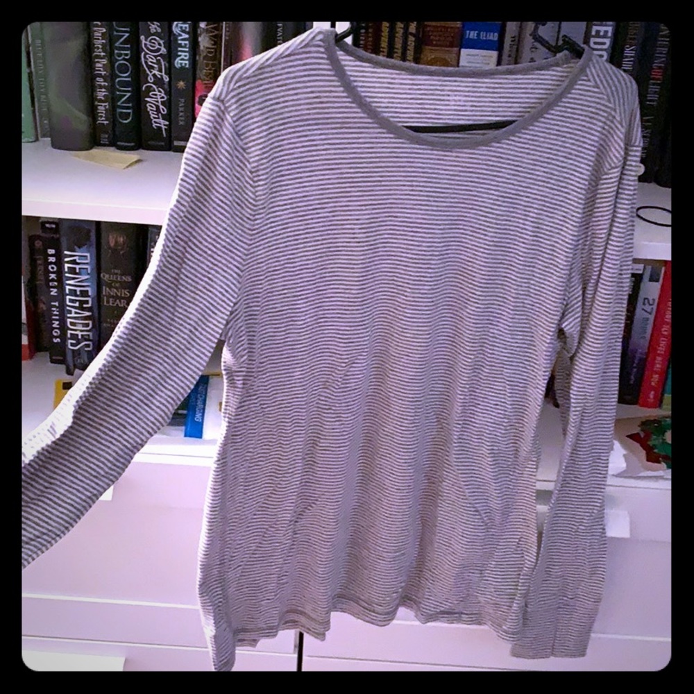 Striped GAP shirt, lightly worn, size XL